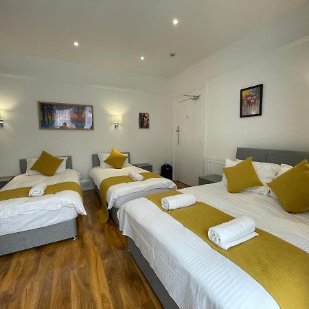 Station House Plymouth Hotell Exteriör bild