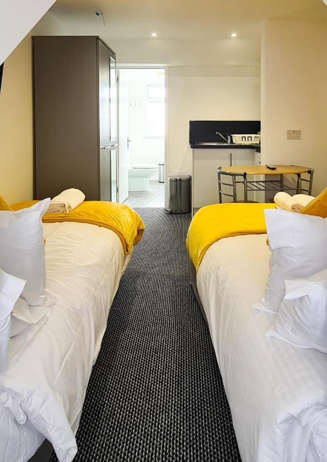 Station House Plymouth Hotell Exteriör bild